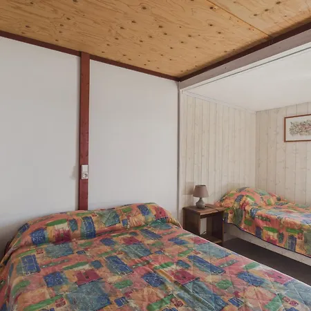 シャレー La Brousse Pour 5 Personne Avec Piscine Salignac Eyvigues