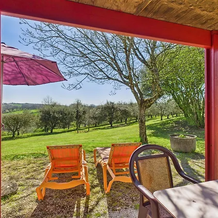 La Brousse Pour 5 Personne Avec Piscine *