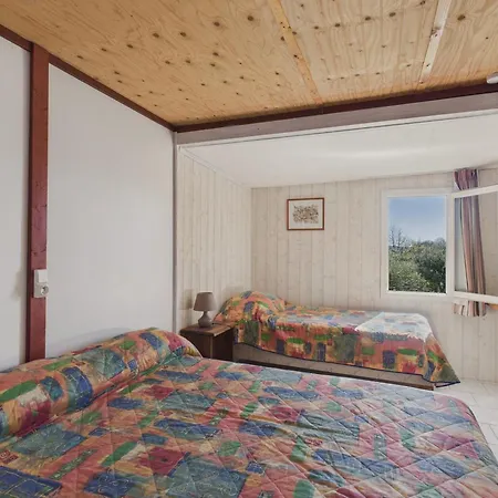 La Brousse Pour 5 Personne Avec Piscine * Salignac Eyvigues